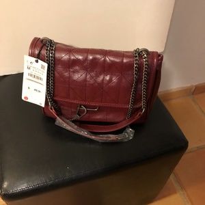 Hand bag
